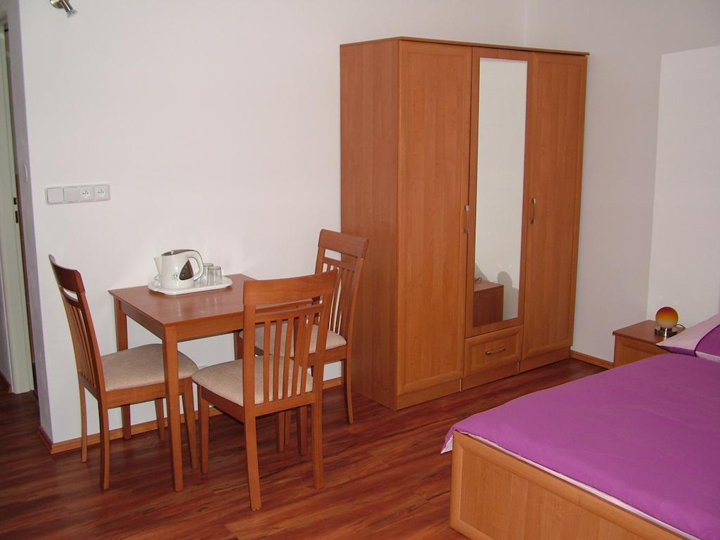 Penzion Rafael Podebrady Ruang foto